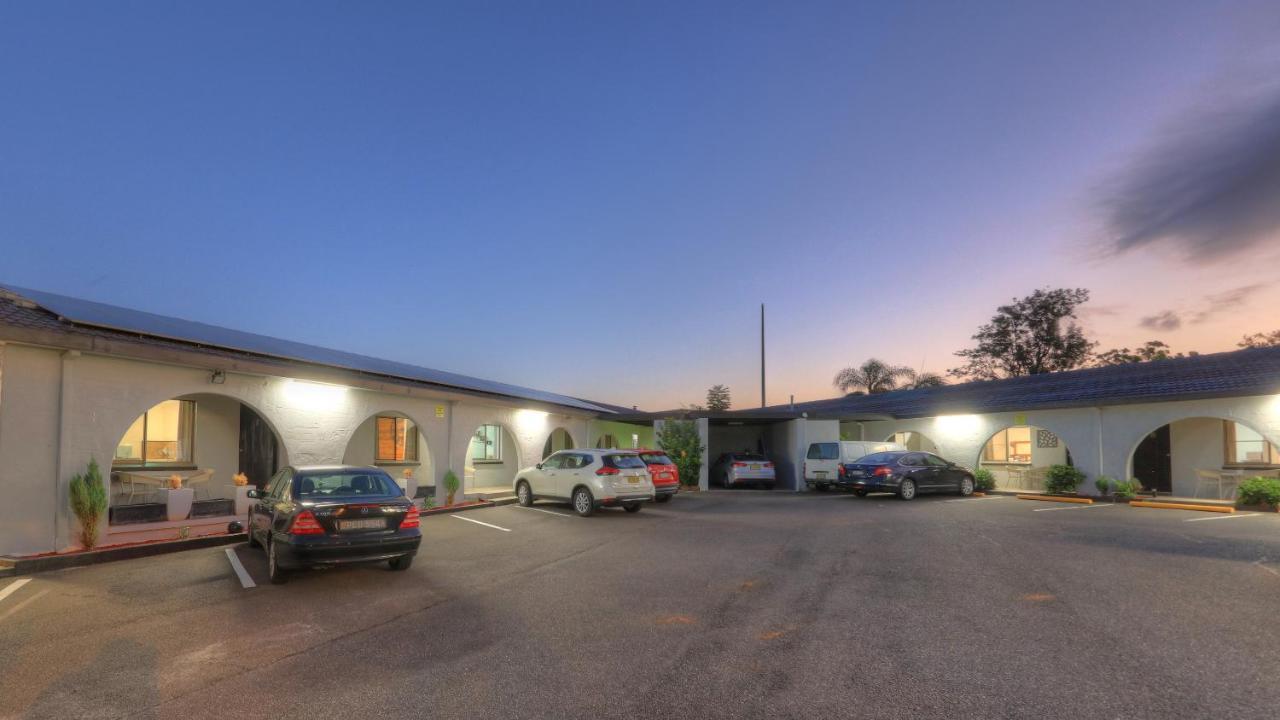 Grafton Lodge Motel Exterior photo